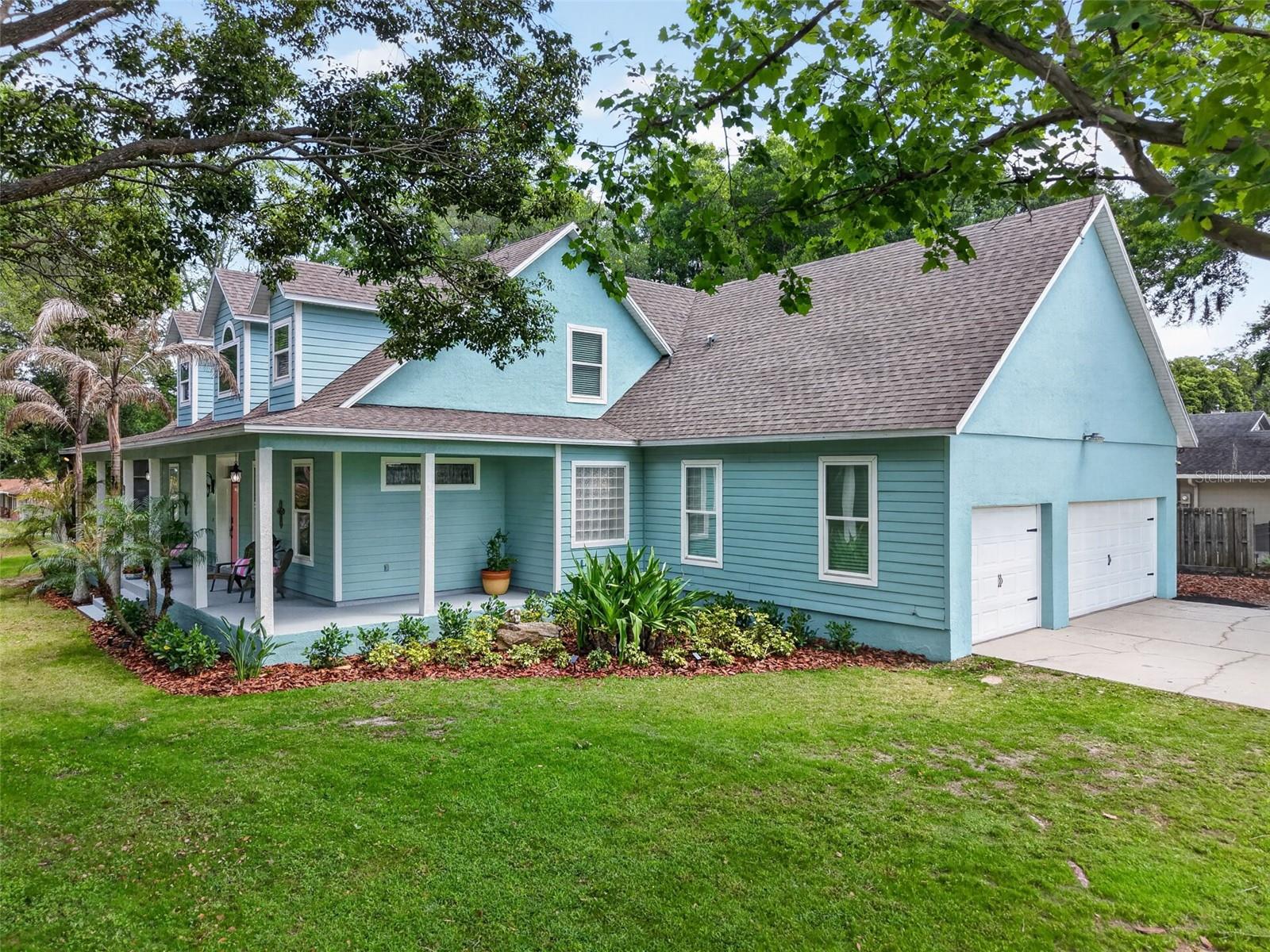 250 N Walker St, FL
