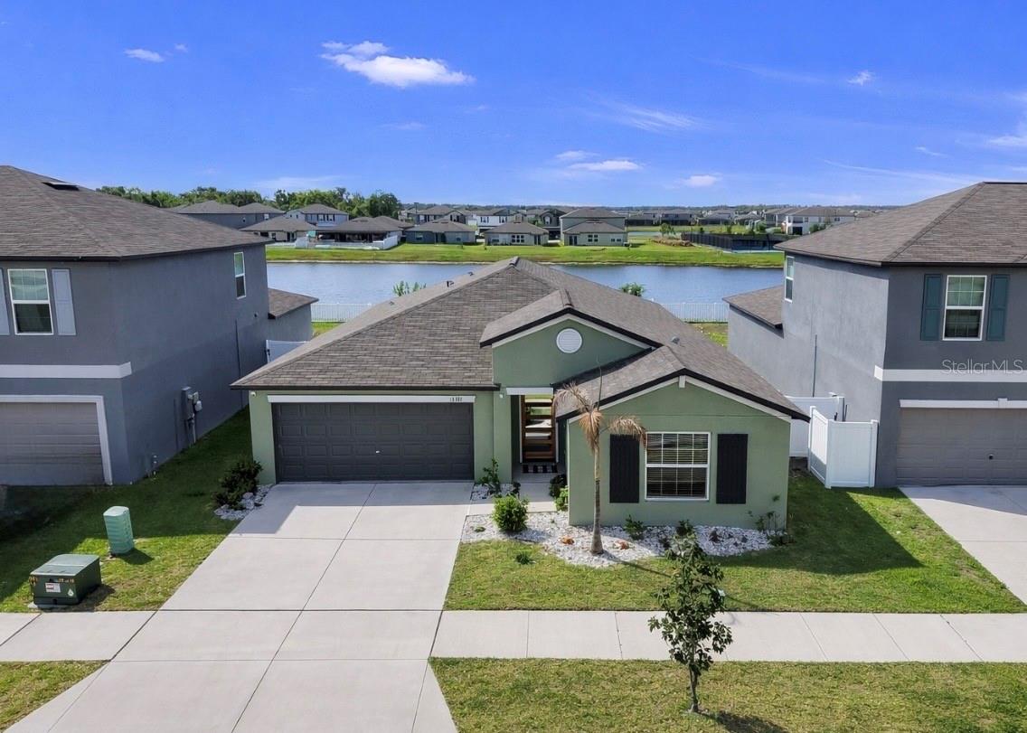 13327 Great Plains Dr, FL
