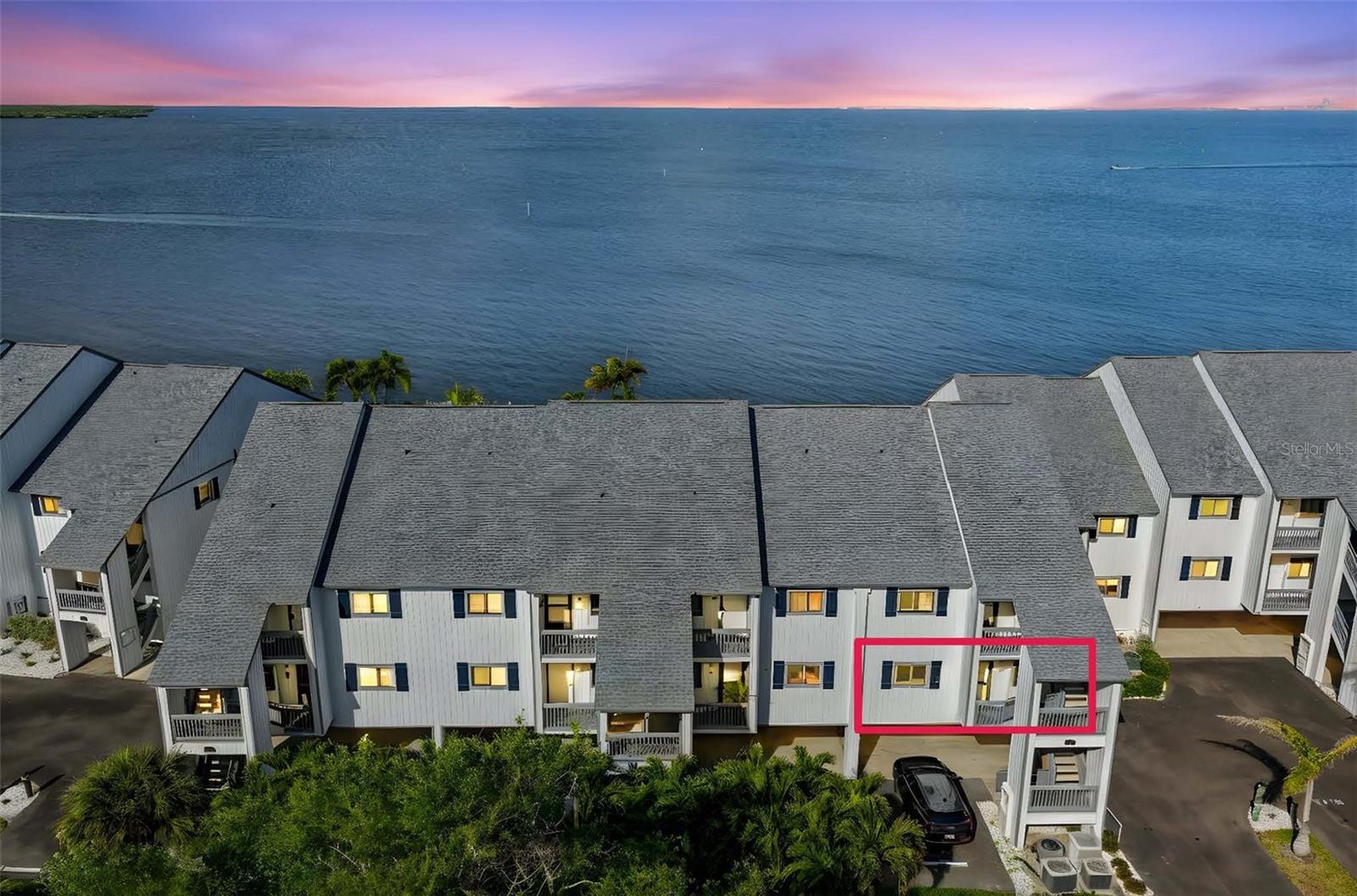 812 Bahia Del Sol Drive, FL