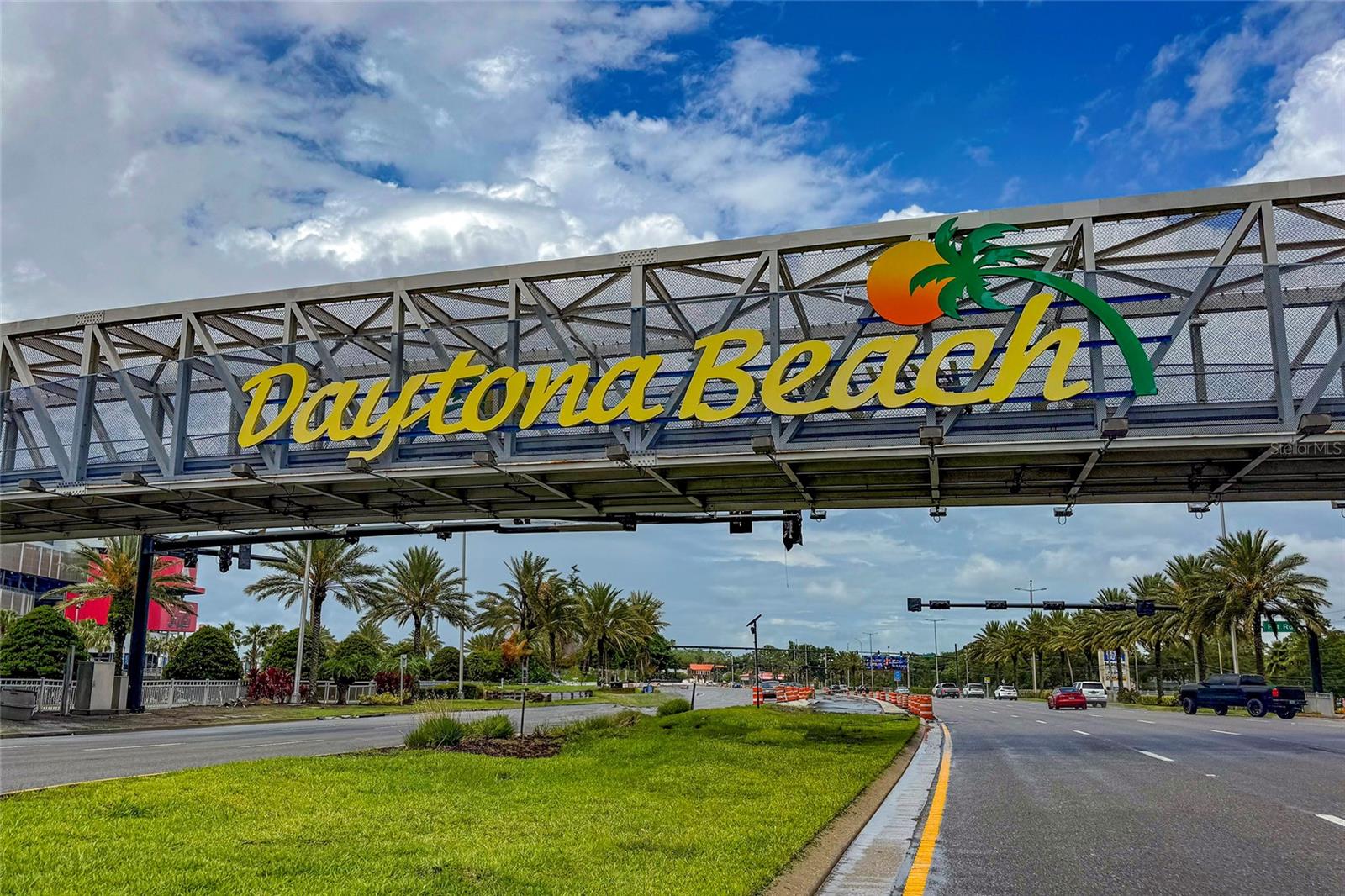 2700 N Atlantic Ave #821, FL