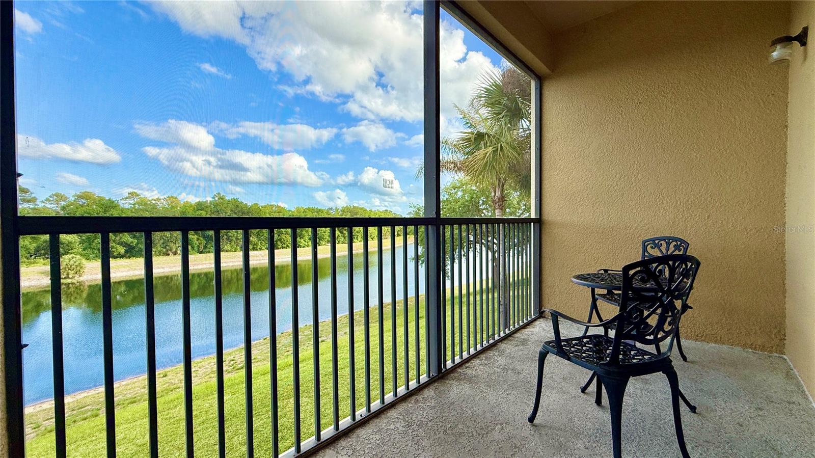 2831 Oakwater Drive, FL