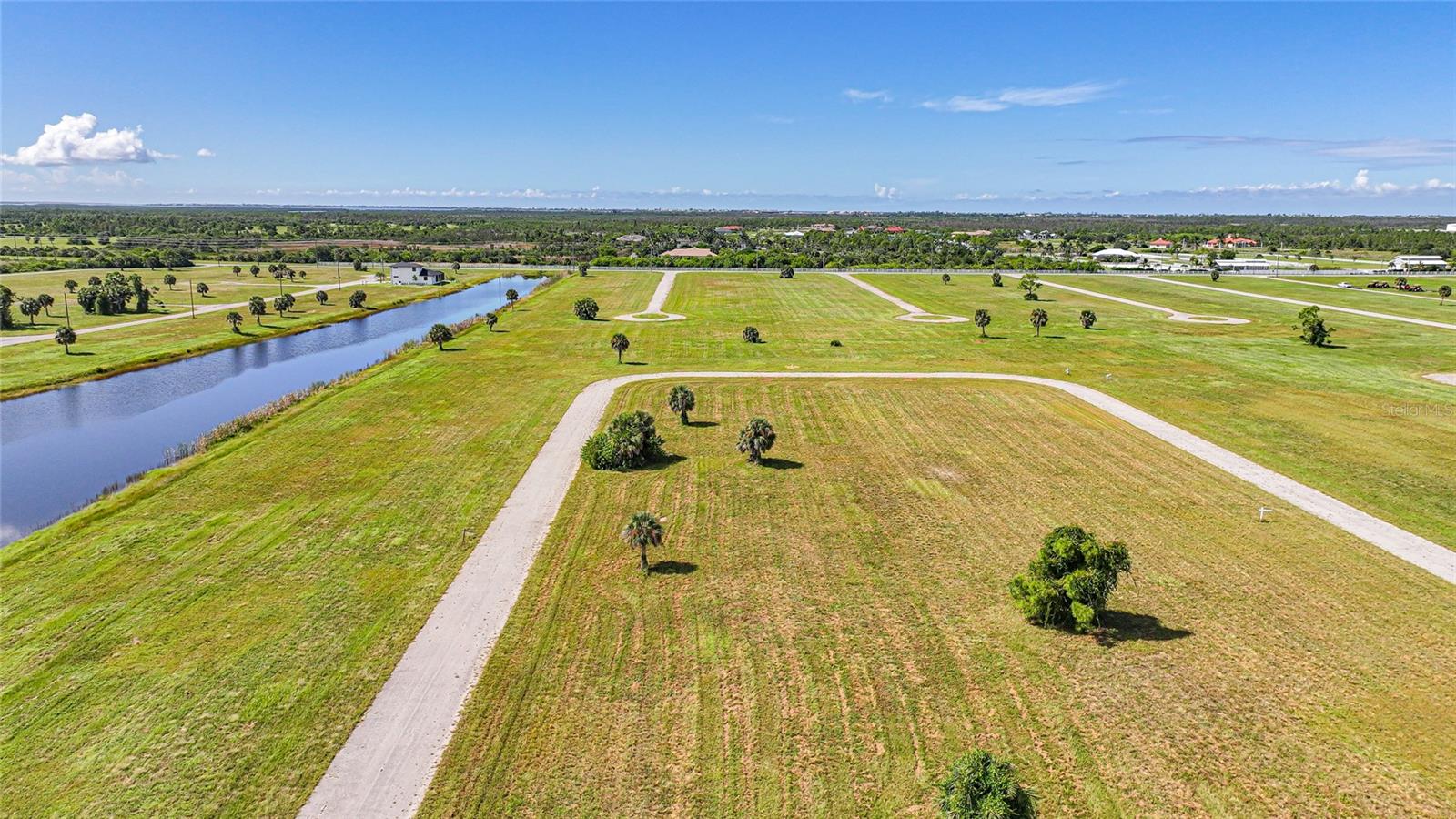 5 Willow Road, FL