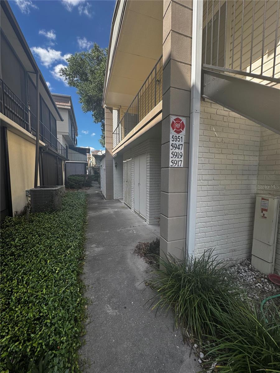 5917 Village Circle, FL