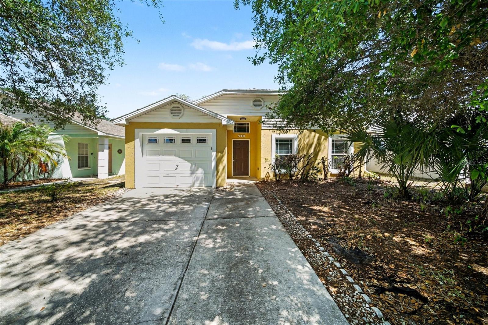2424 Camden Oaks Pl, FL