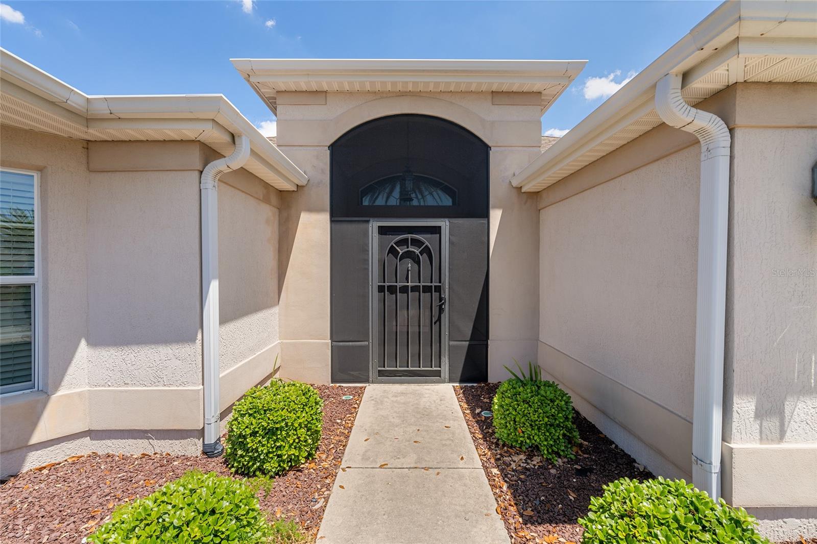 2033 Salmon Way, FL