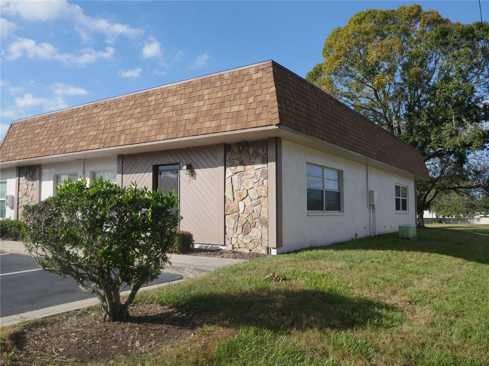 6165 Chesham Drive, FL