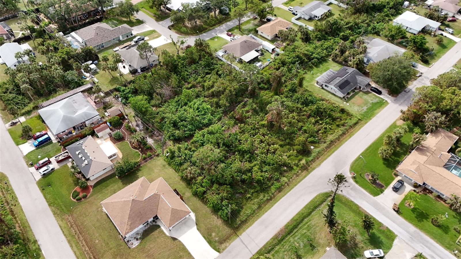 Lots 3115 & 3116 Cypress Rd, FL