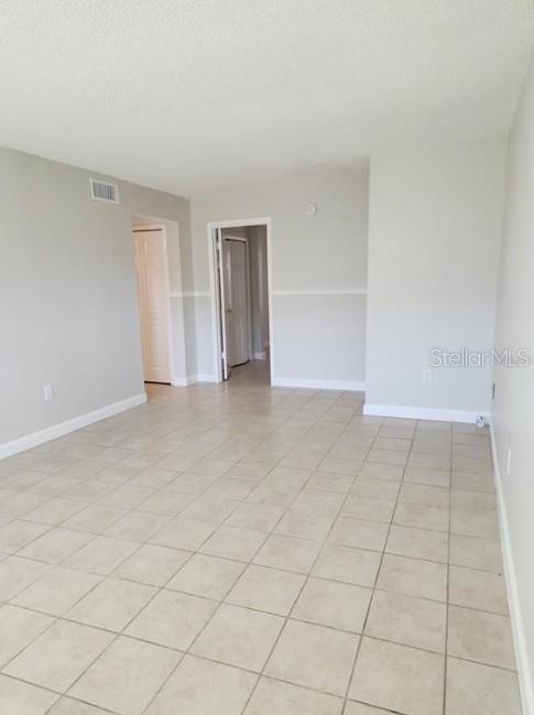 817 Sky Lake Circle, FL