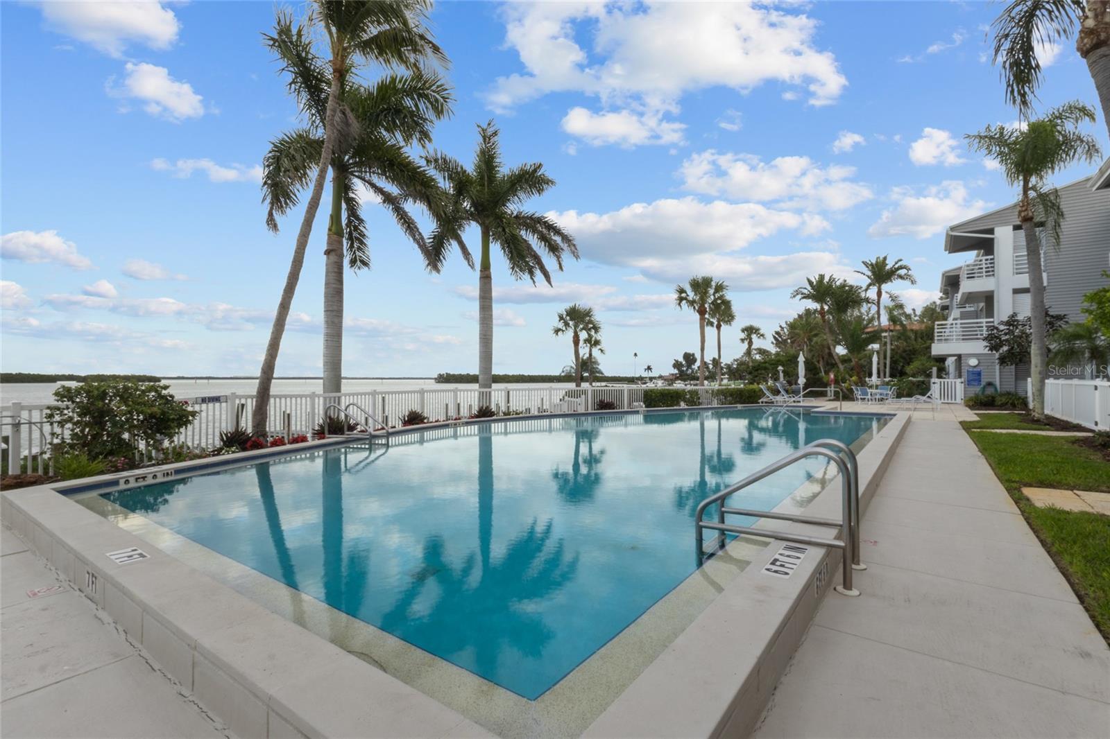615 Dream Island Place, FL