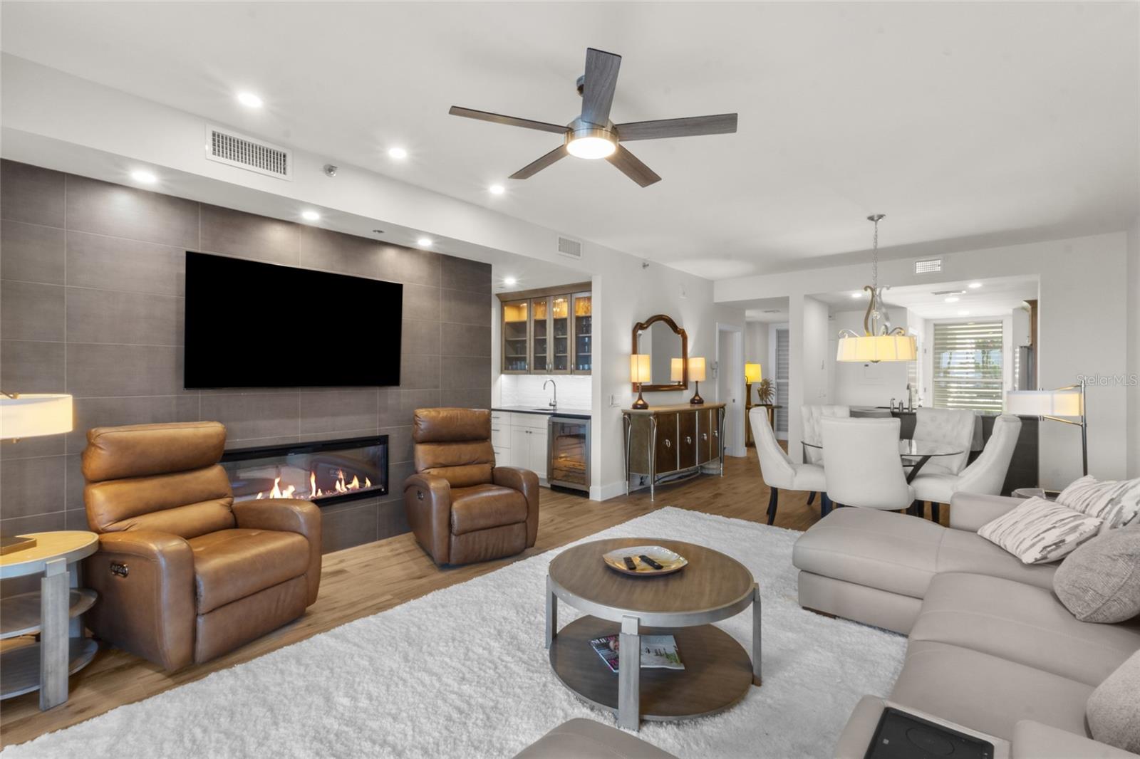 615 Dream Island Place, FL