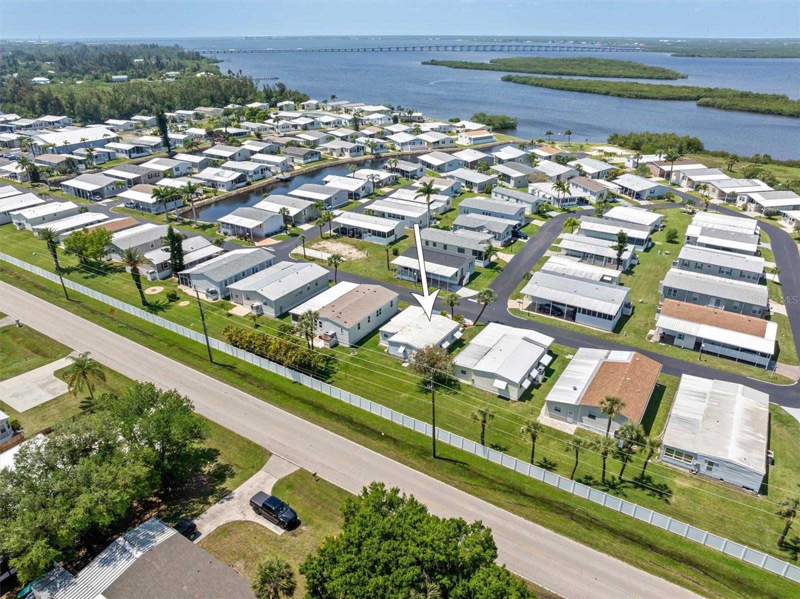 4300 Riverside Drive, FL