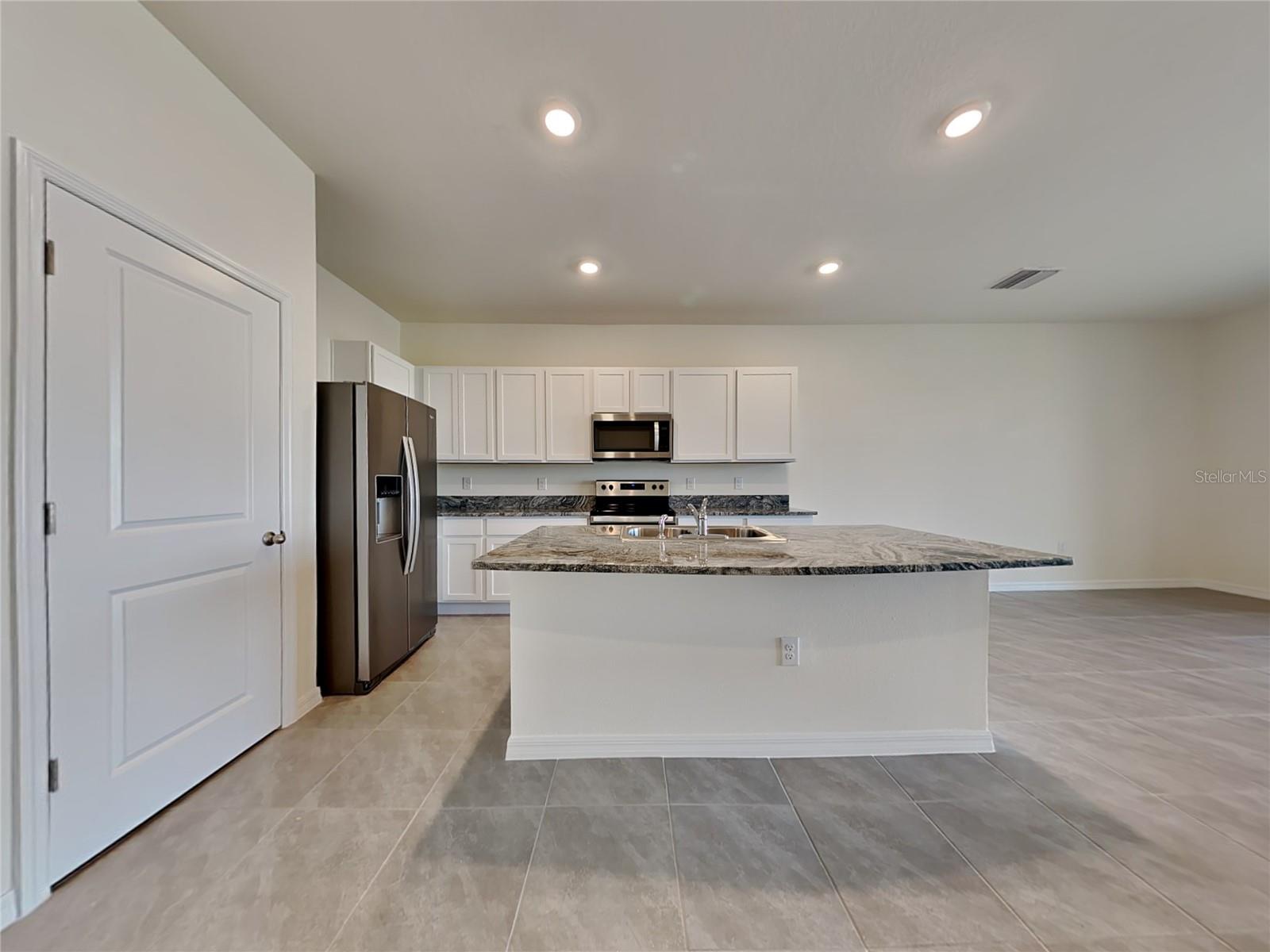 310 Mangrove Shade Circle, FL