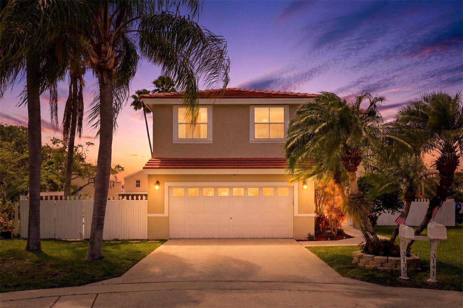 3135 Sunset Cir, FL