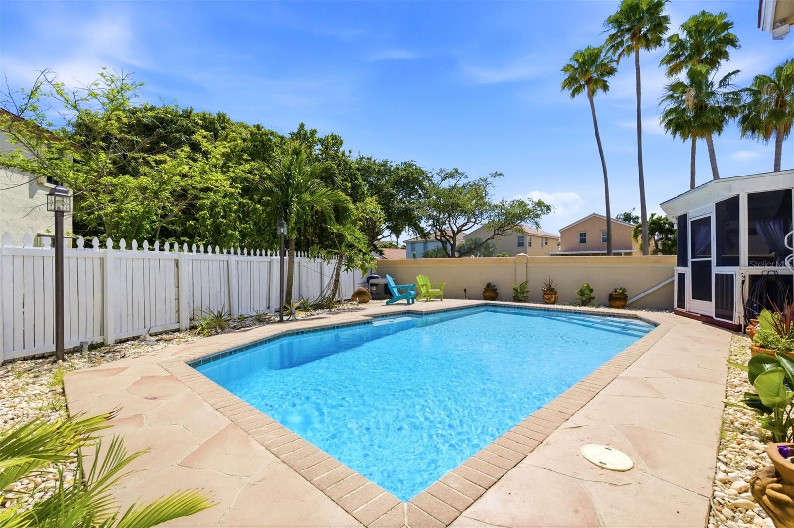 3135 Sunset Circle, FL