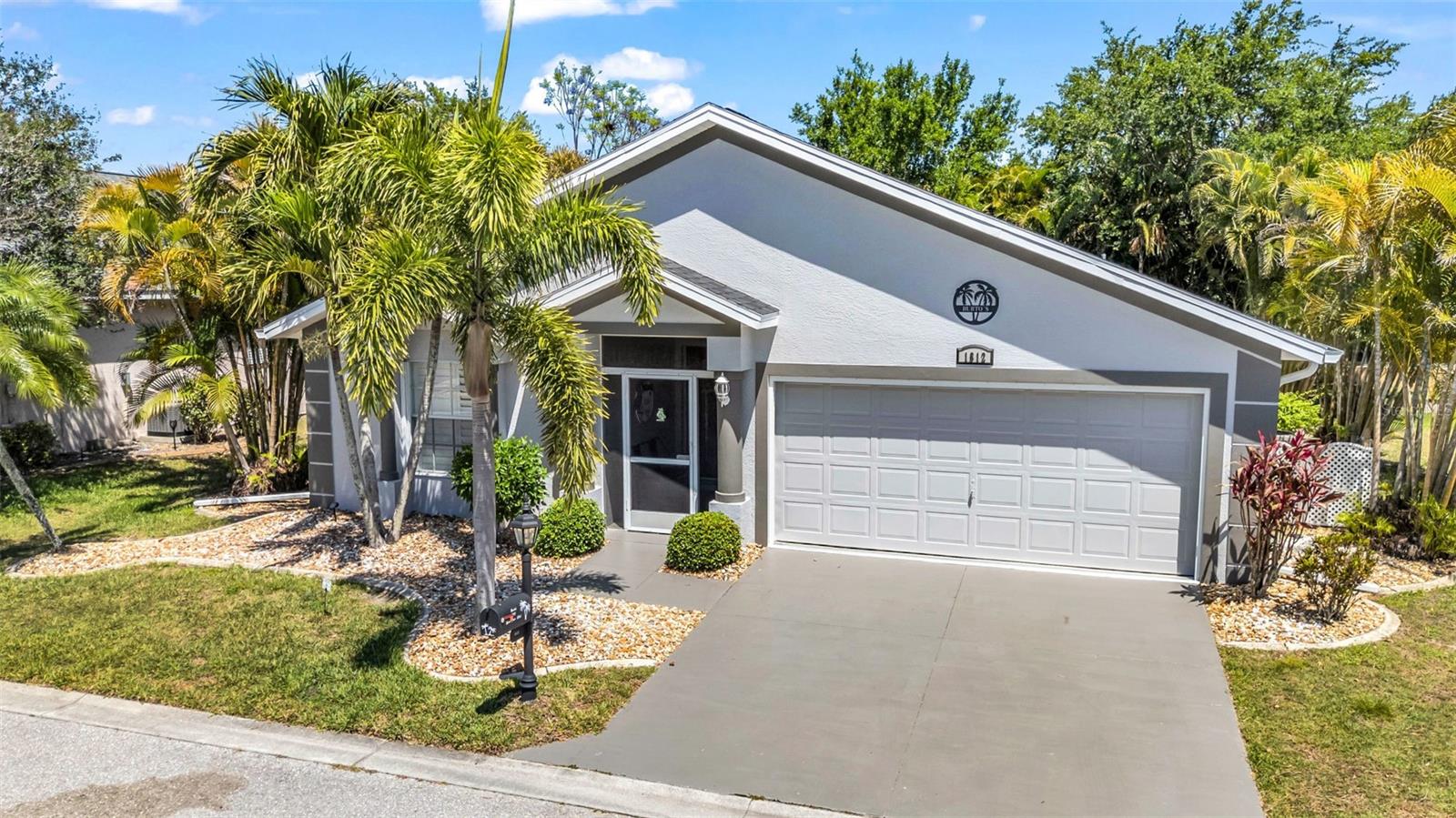 1812 Birmingham Boulevard, FL