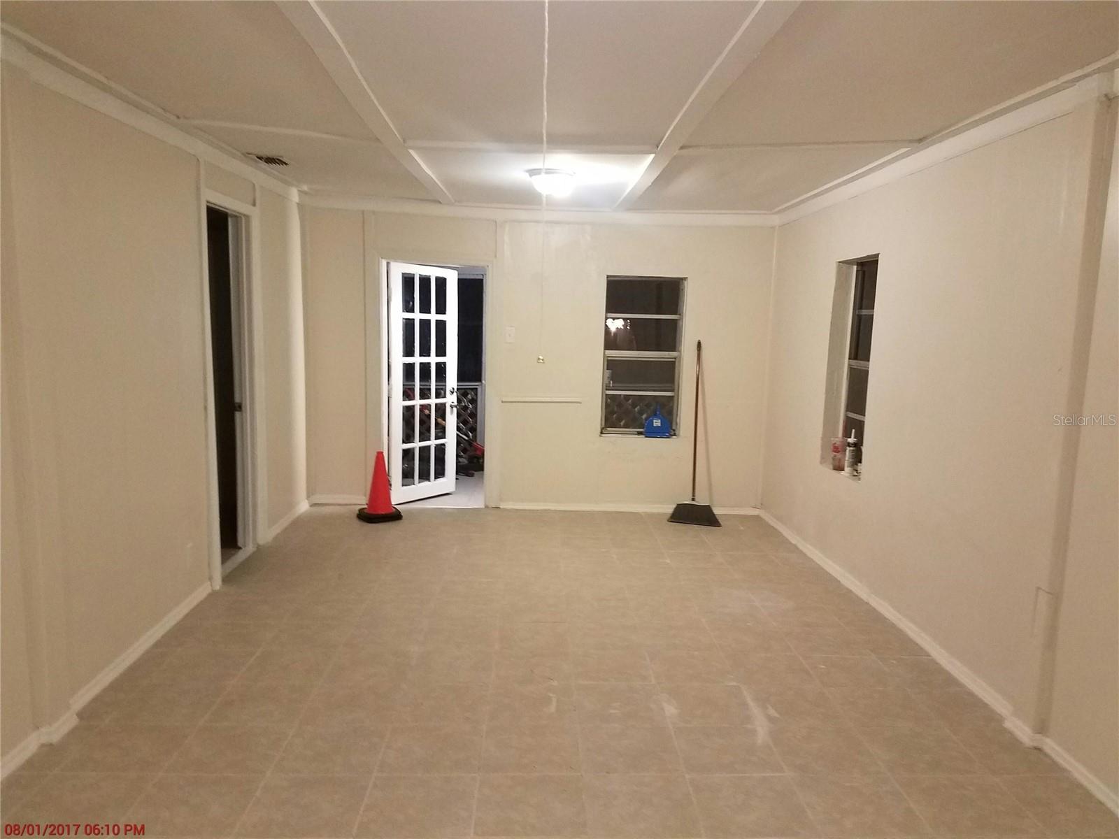 611 Lakewood Avenue, FL