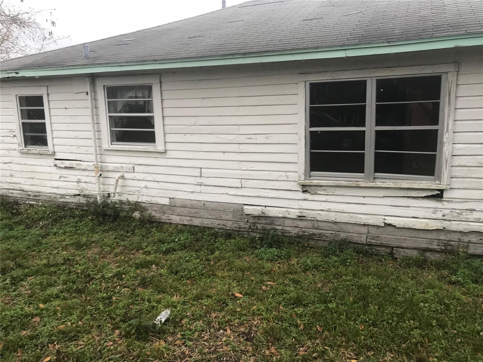 2340 Broadway Street, FL