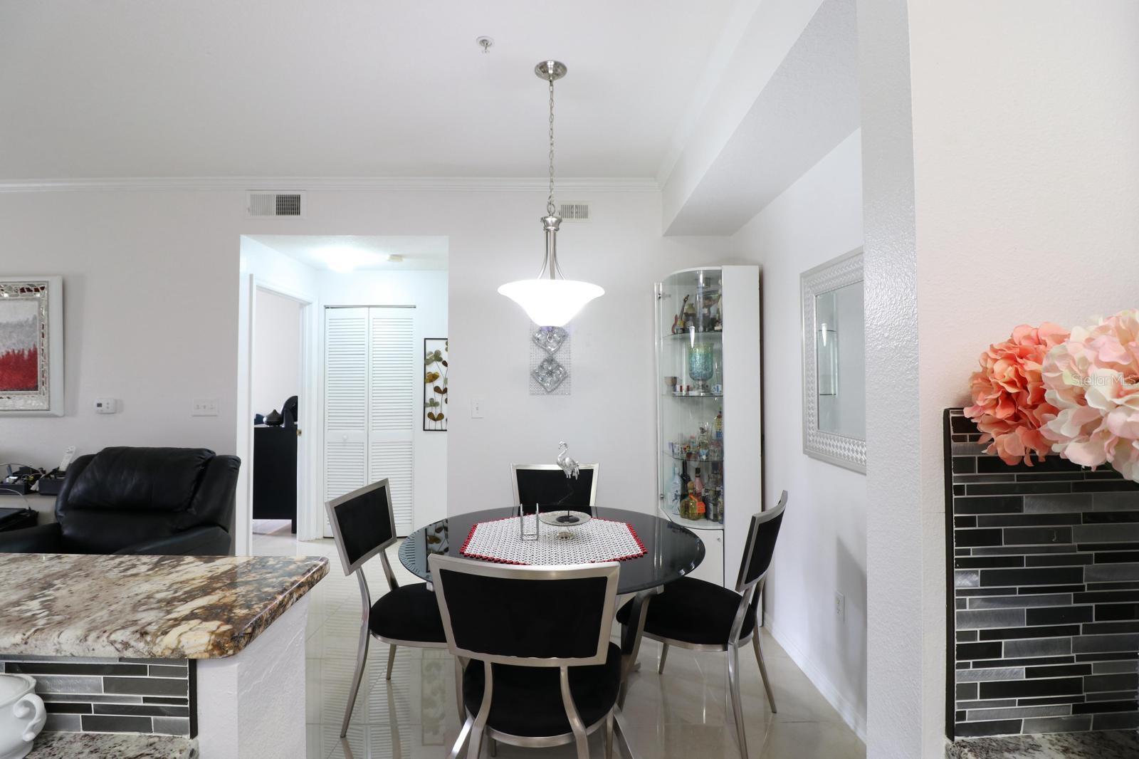 5610 Pinnacle Heights Circle, FL