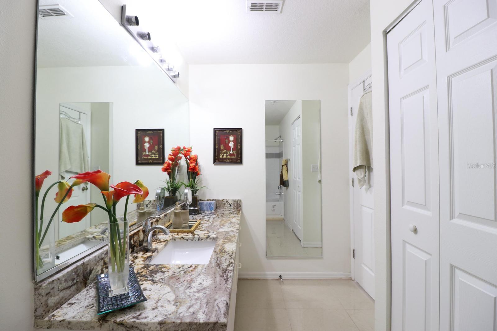 5610 Pinnacle Heights Circle, FL