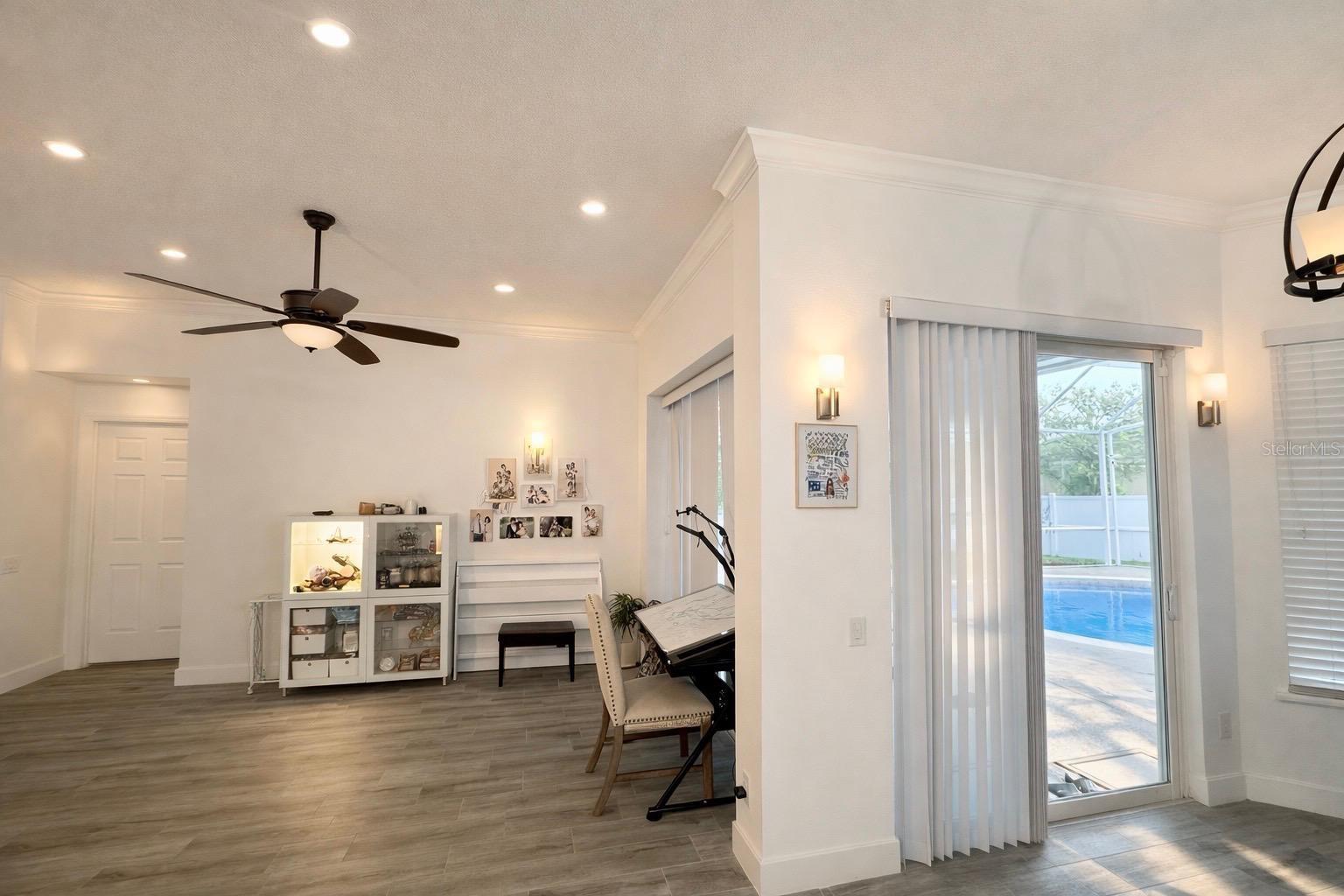 2151 Candleridge Court, FL