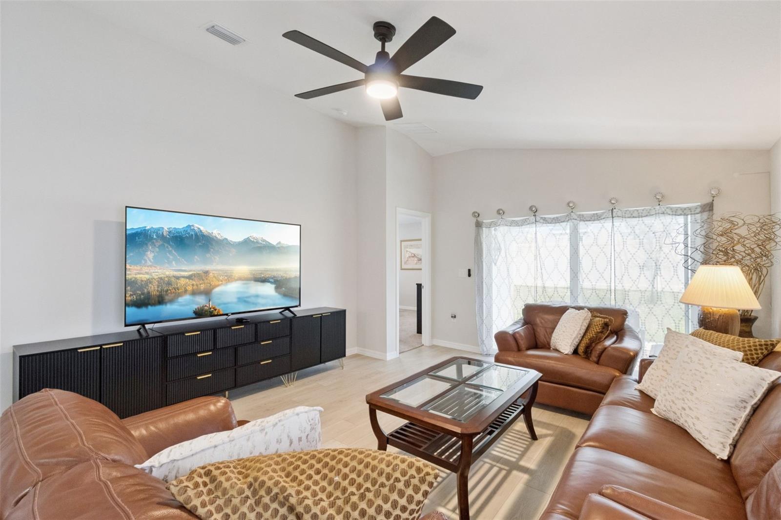 4015 Gardenia Avenue, FL