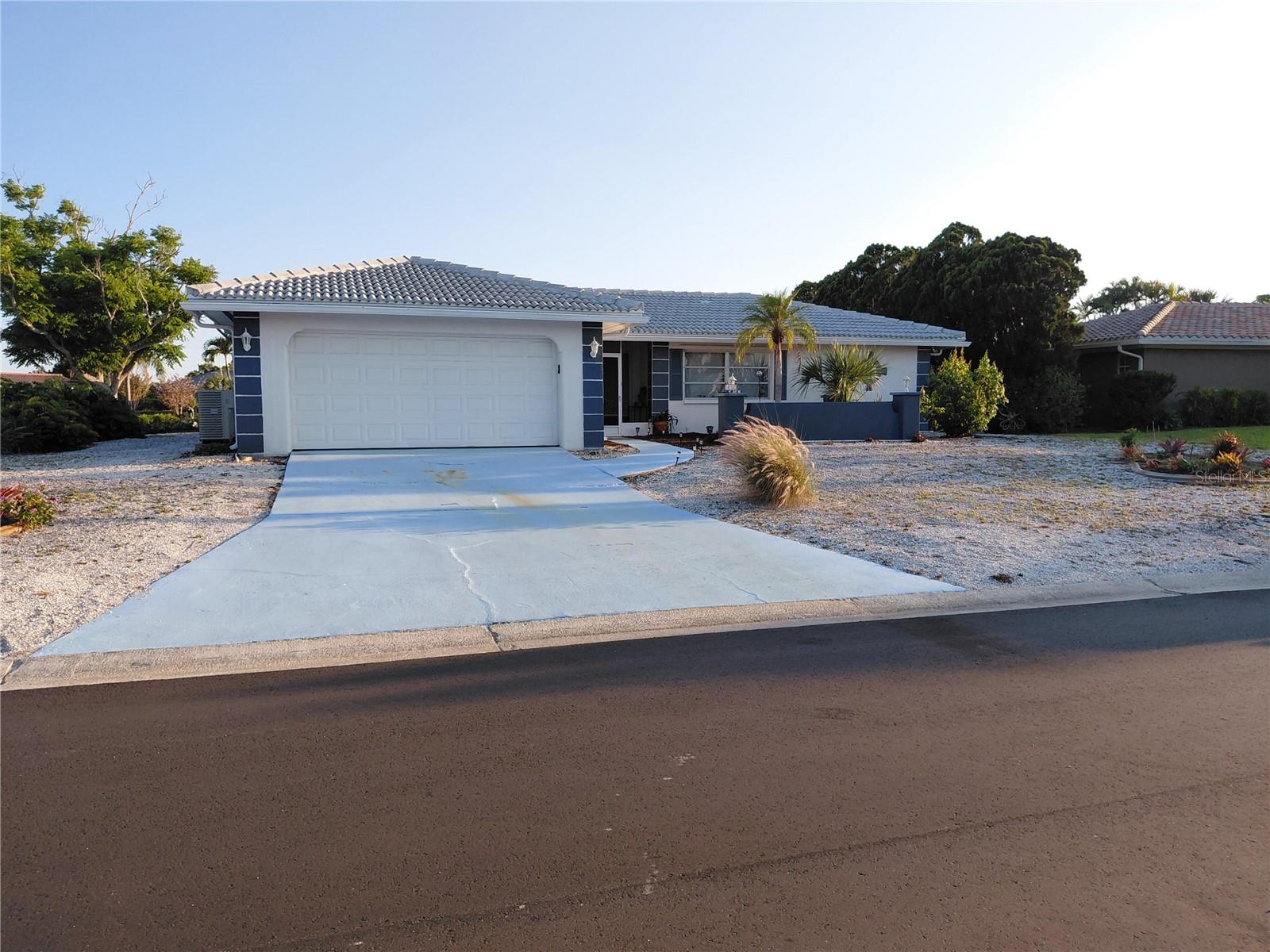 43 Windsor Dr, FL