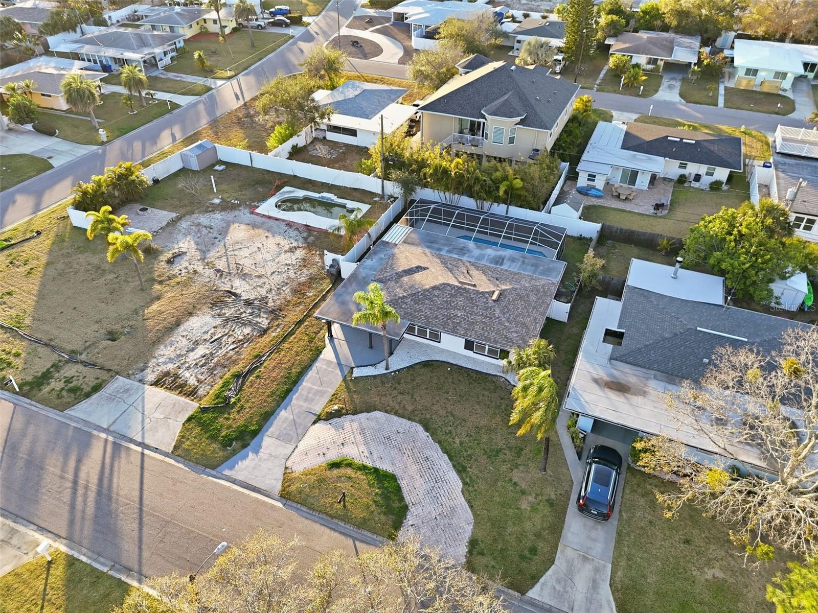 2470 Del Rio Way, FL