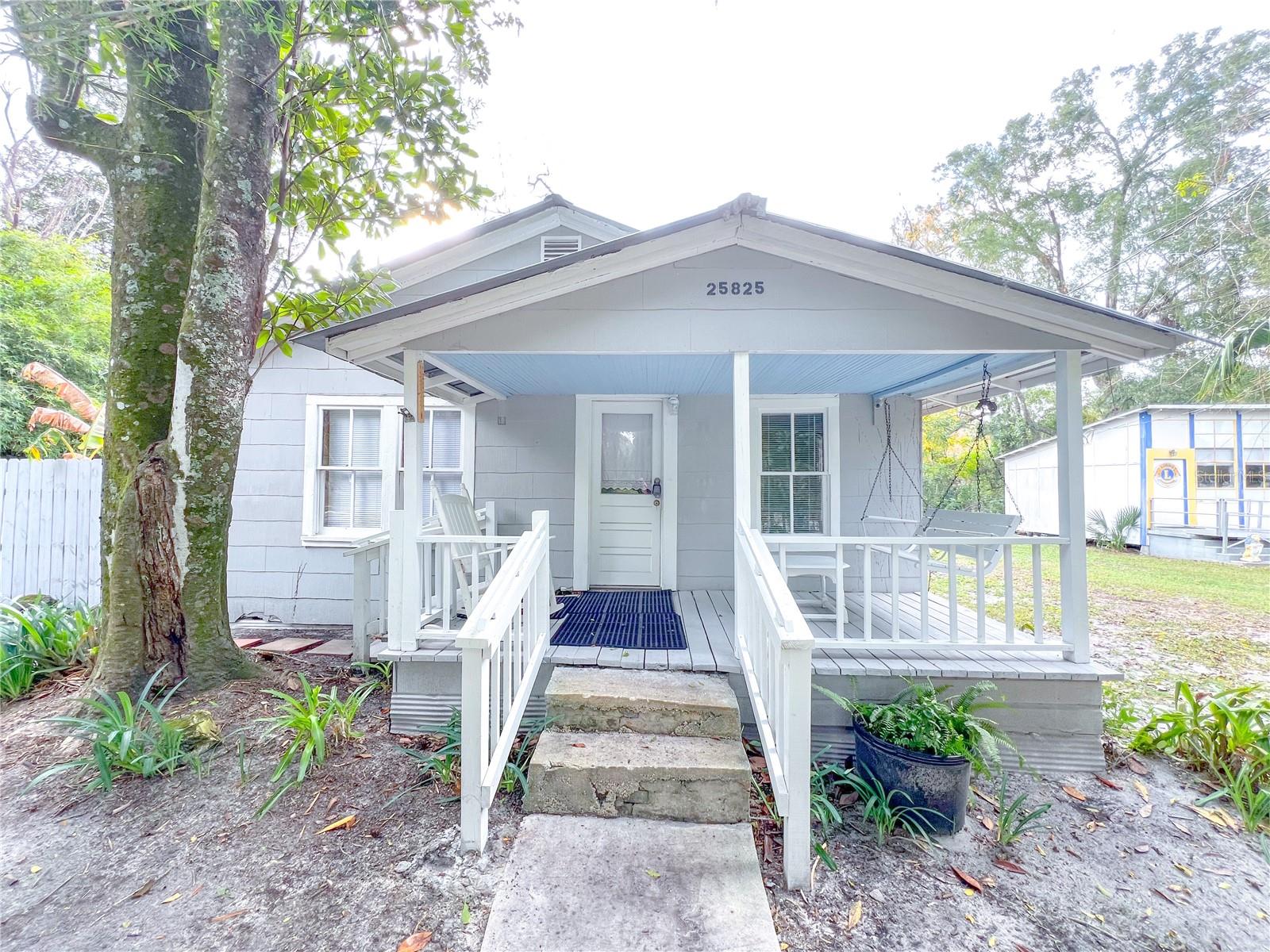 25825 Newberry Road, FL
