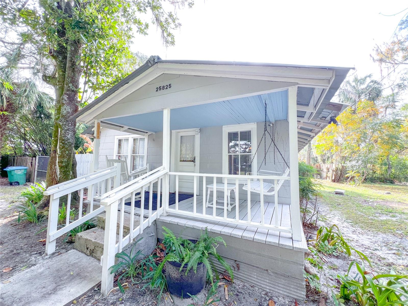 25825 Newberry Road, FL