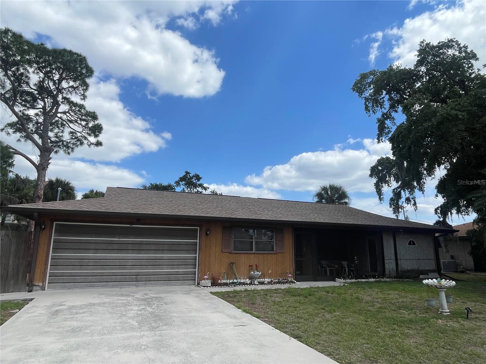 5662 S Salford Blvd, FL