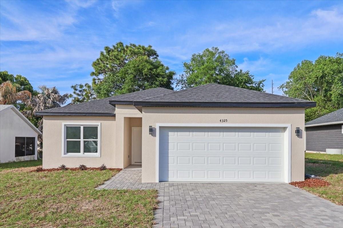 4325 Bacall Loop, FL