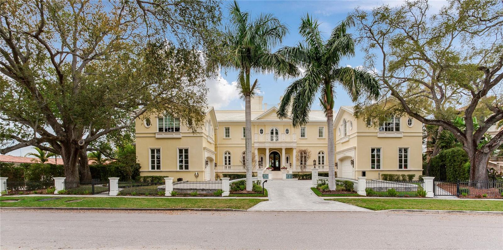 52 Ladoga Avenue, FL