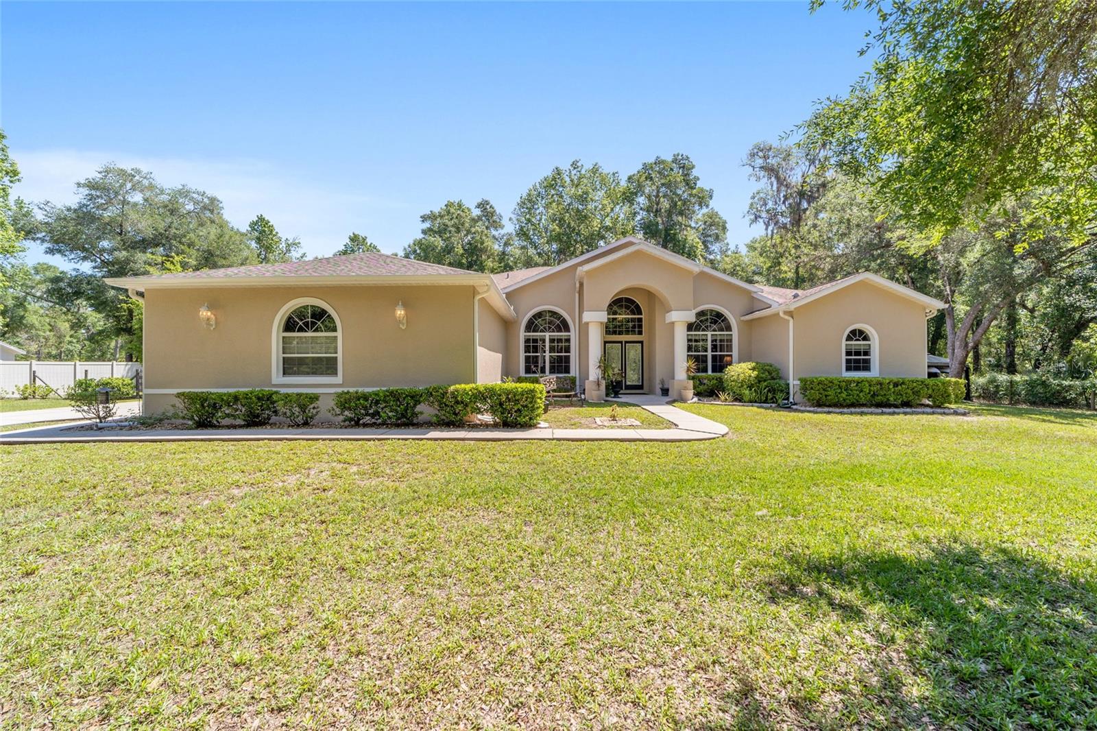 4060 Kenvera Loop, FL