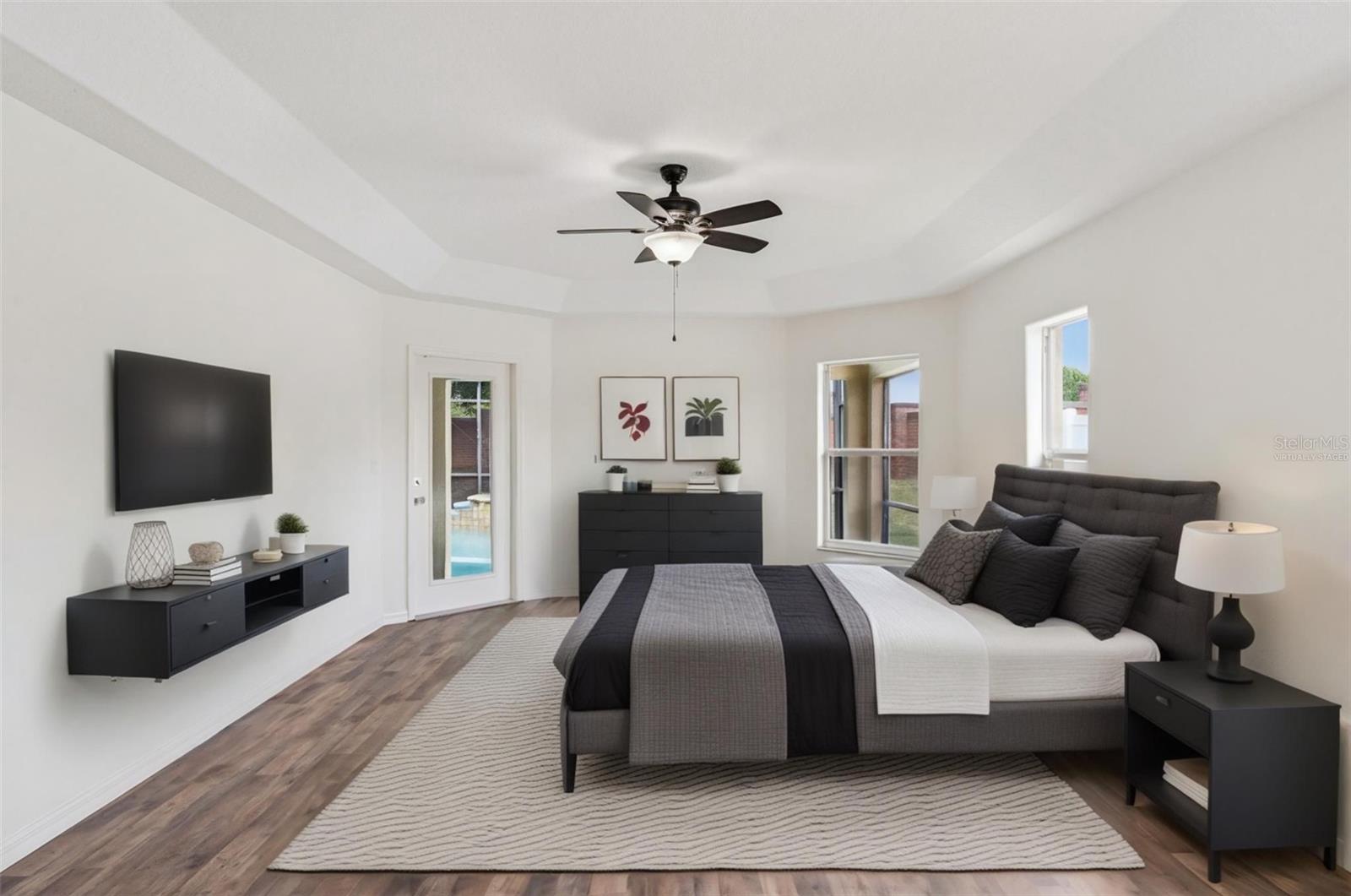 2440 Holly Ridge Court, FL