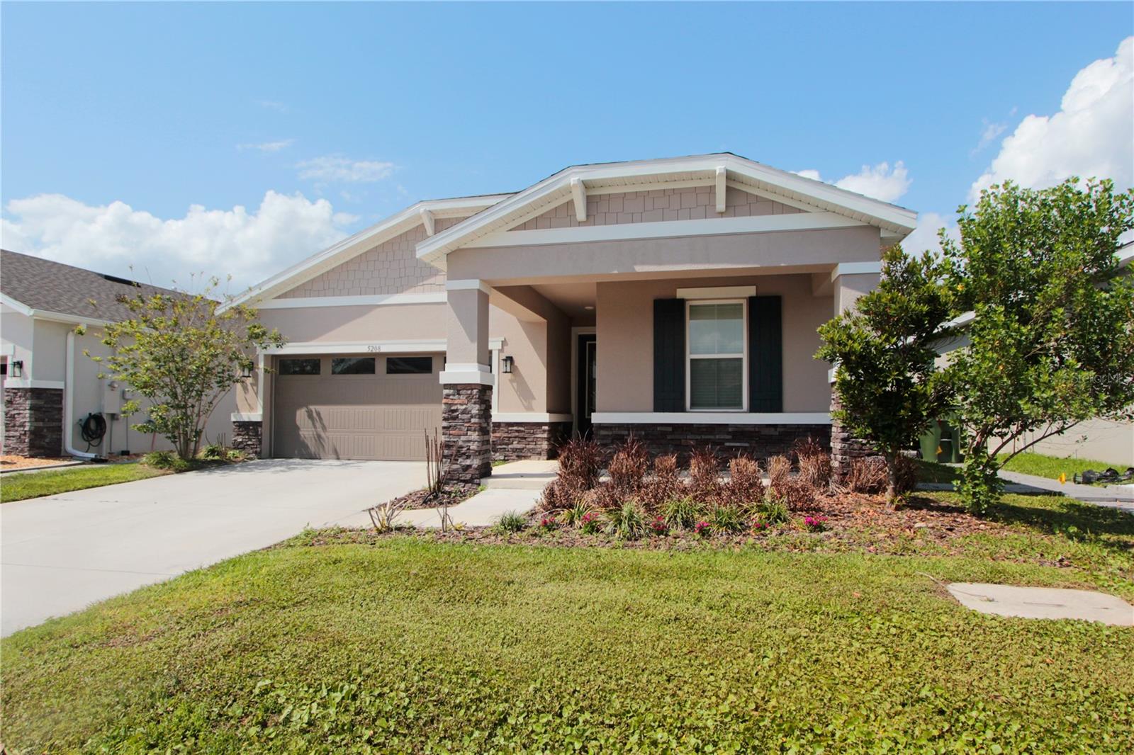 5208 Meadow Song Dr, FL