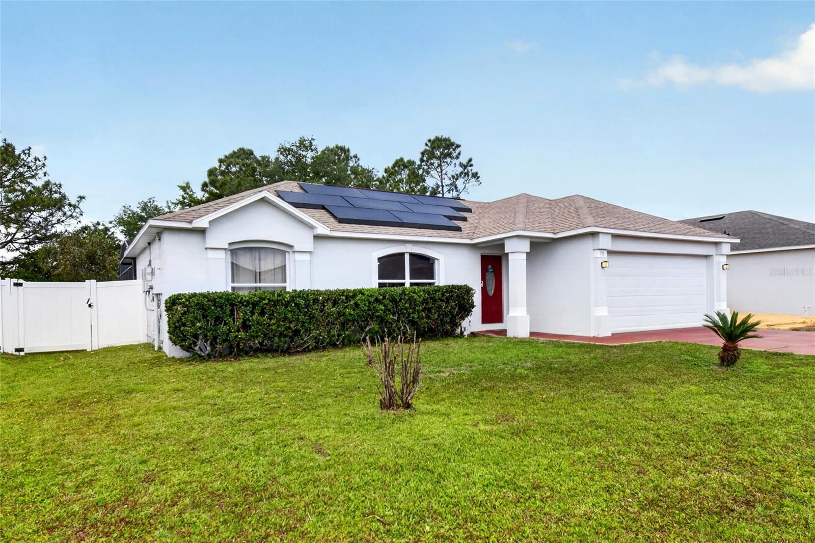 718 Toulon Dr, FL