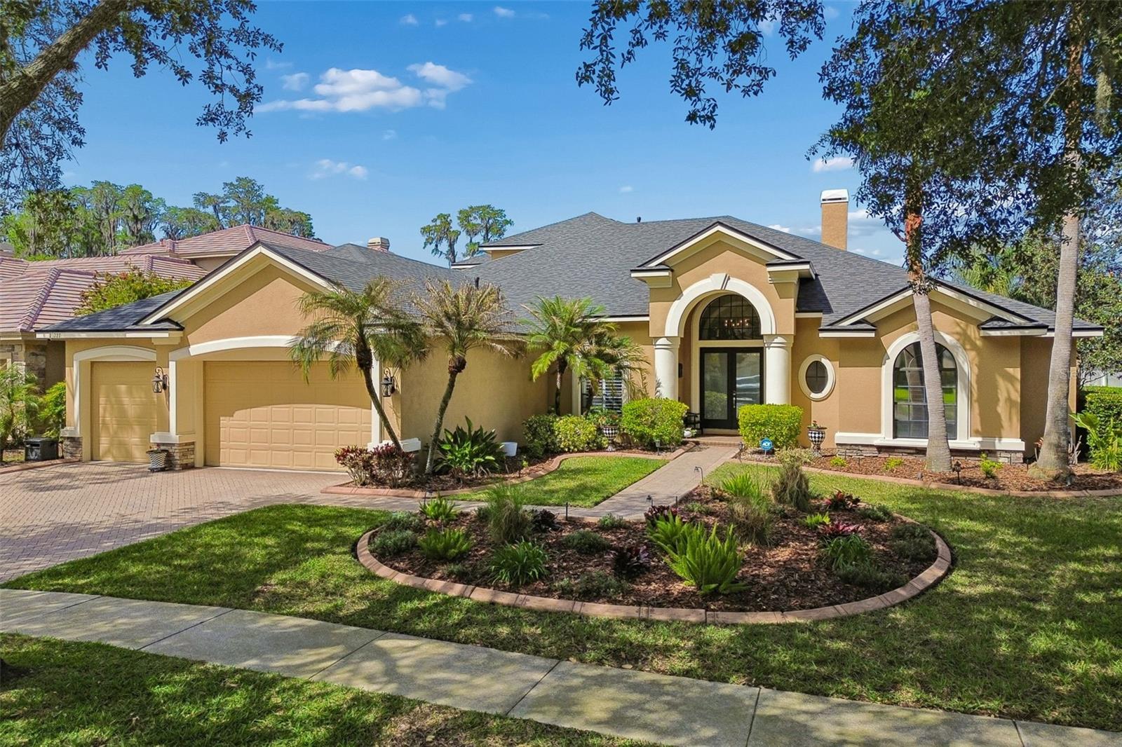 21227 Sky Vista Dr, FL