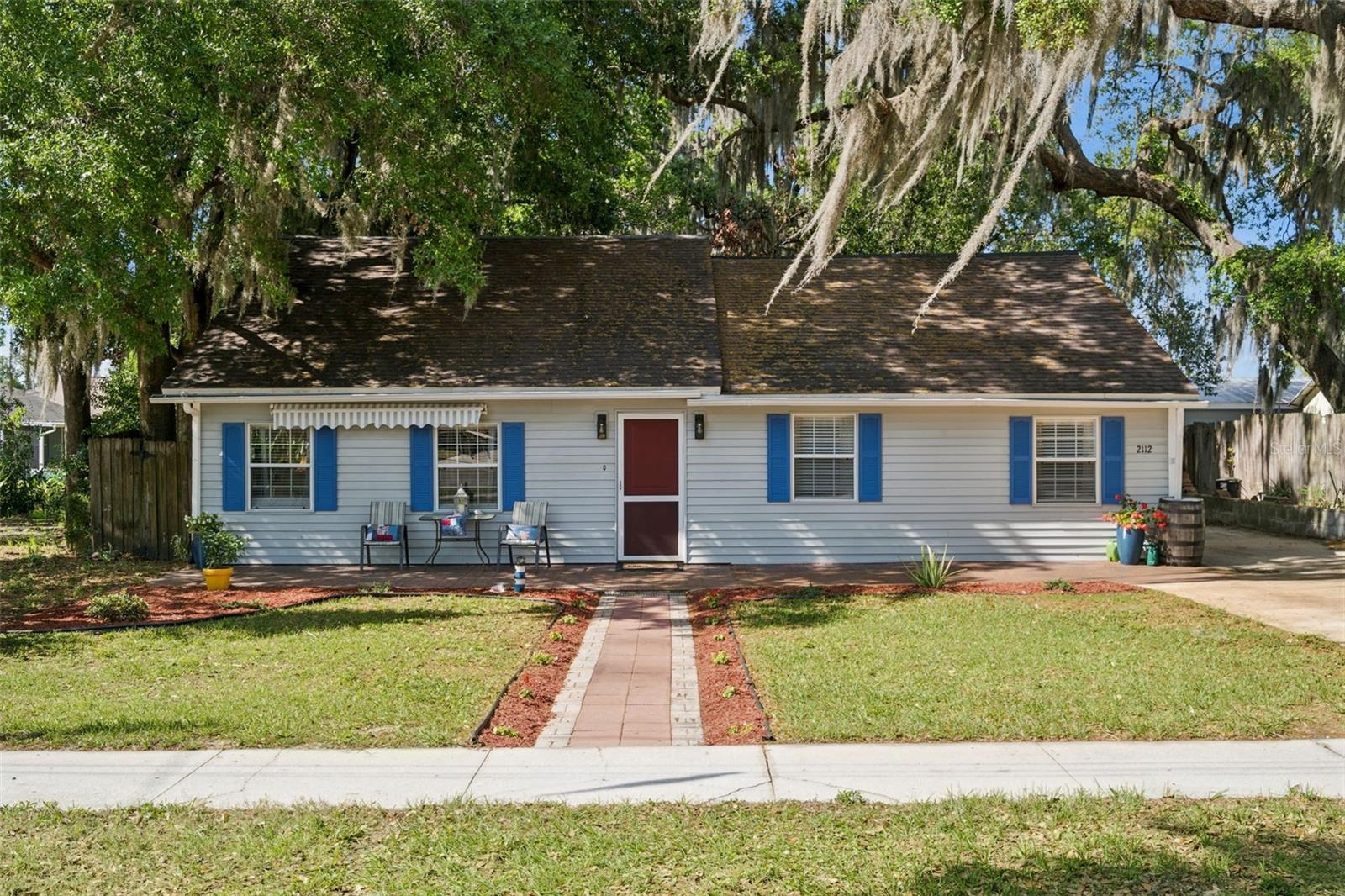2112 9th St, FL