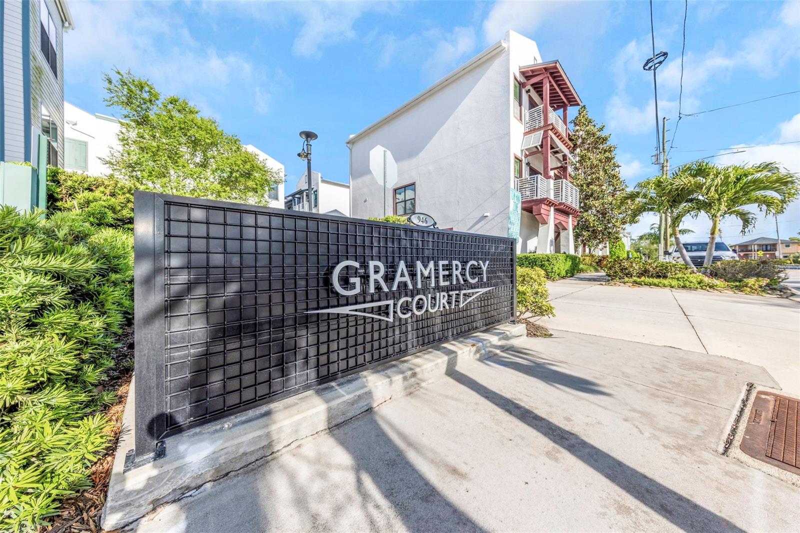 946 Highland Avenue, FL