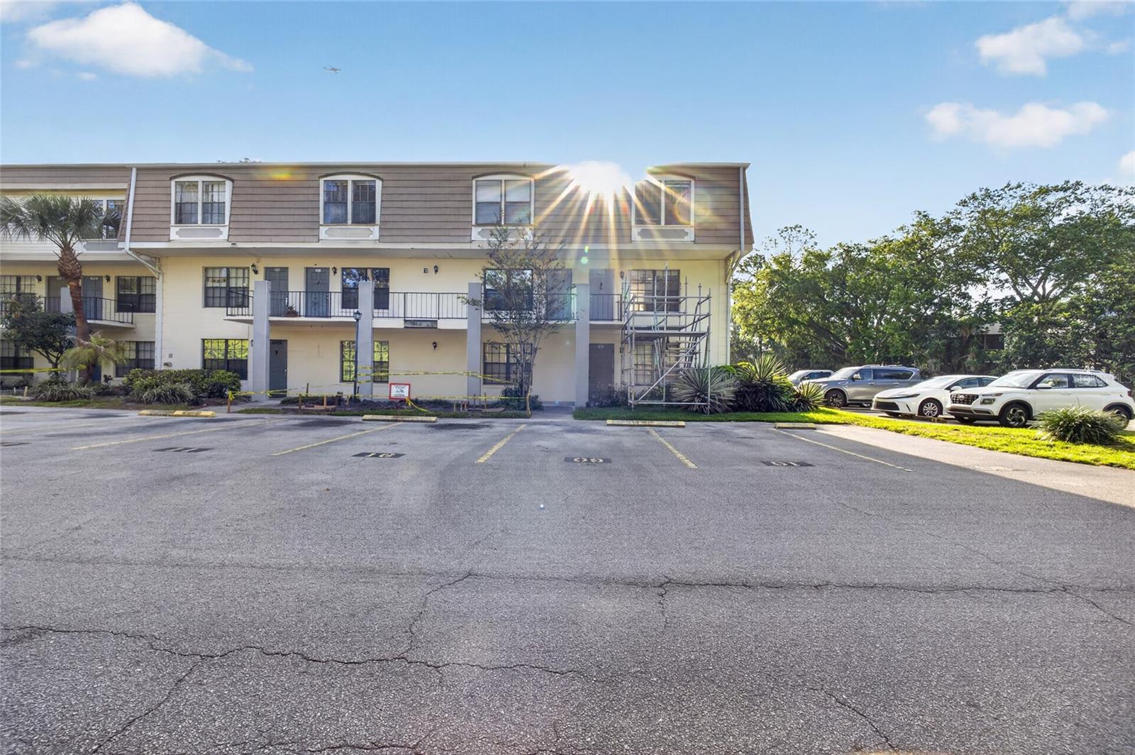 5916 Village Circle, FL