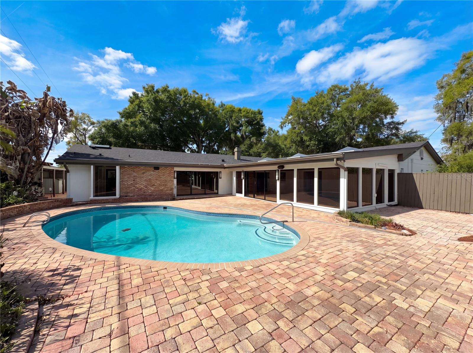 51 Oakleigh Lane, FL