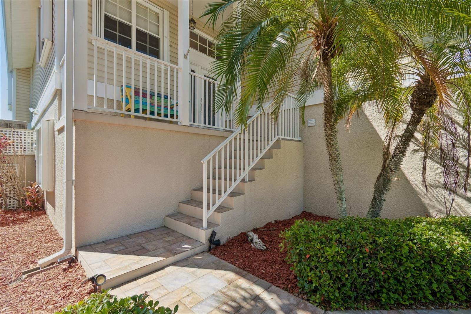 6211 Bayside Drive, FL