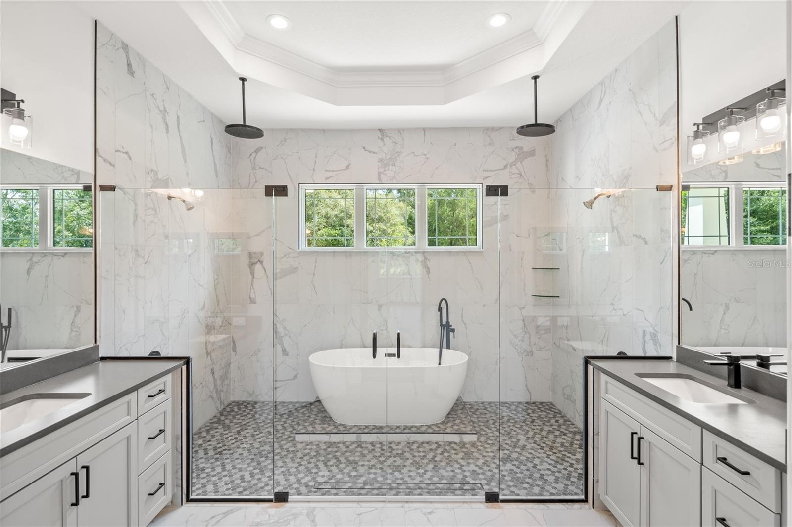3 Plainview Road, FL
