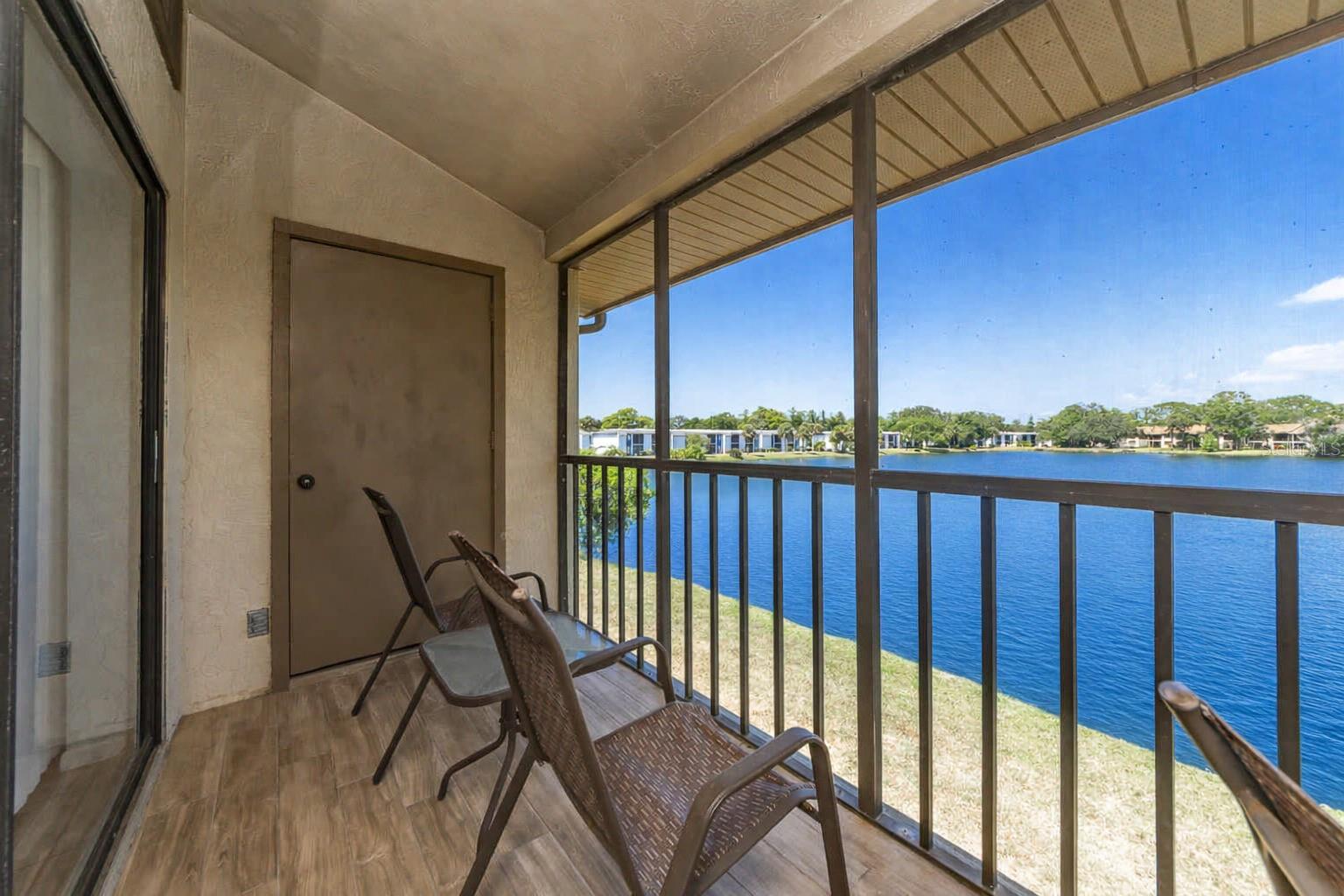 304 Woodlake Wynde, FL