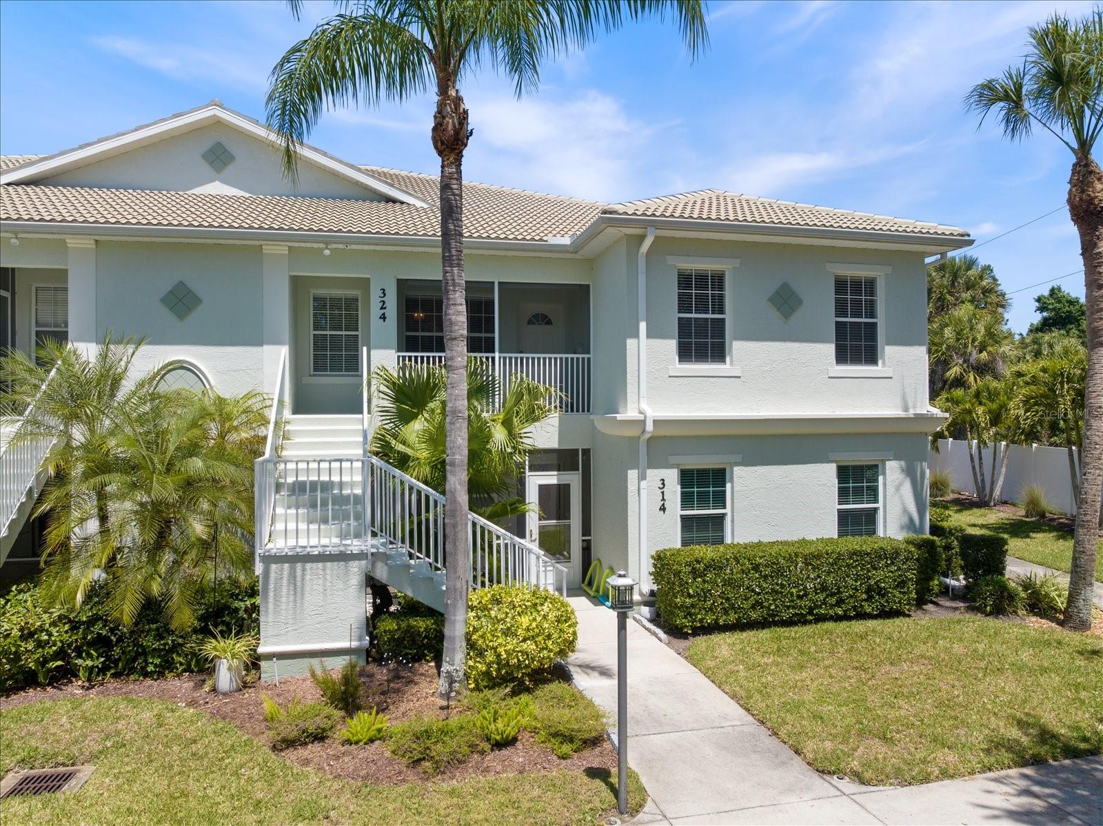 300 Gardens Edge Drive, FL
