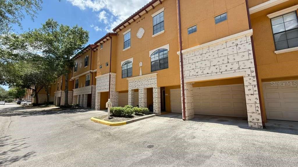 6133 Metrowest Boulevard, FL