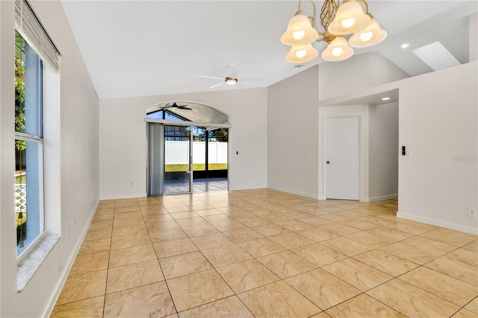 1538 Avleigh Circle, FL