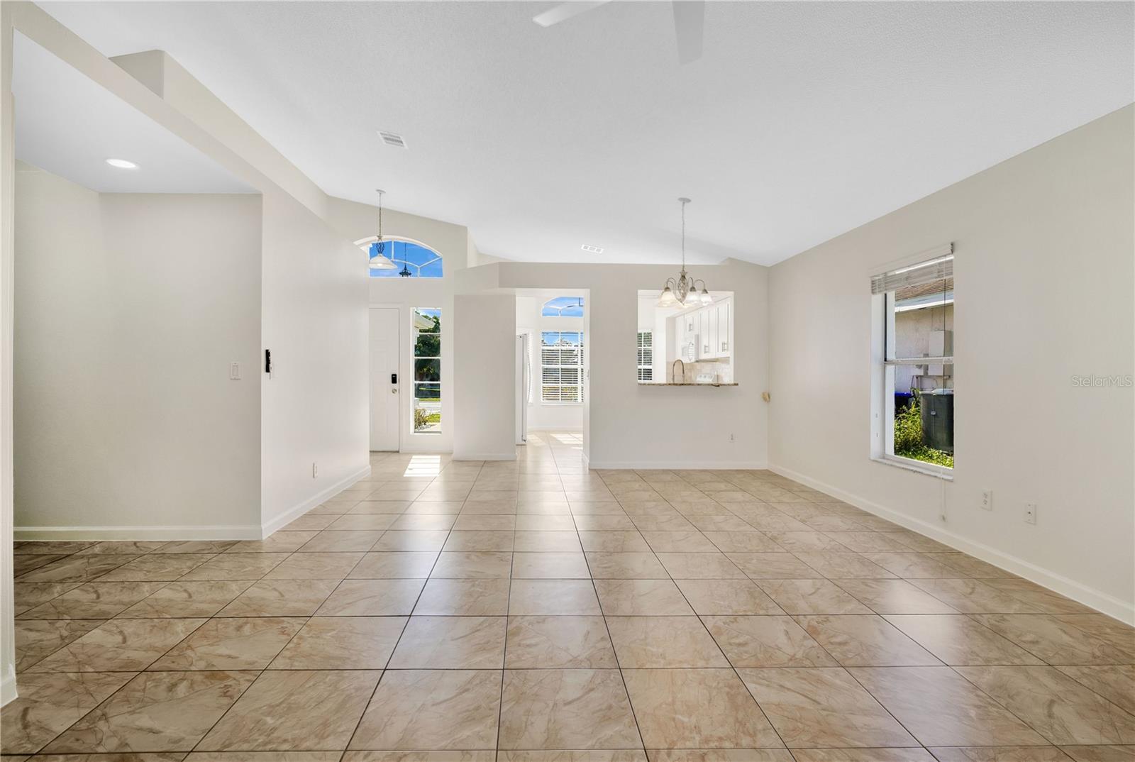 1538 Avleigh Circle, FL
