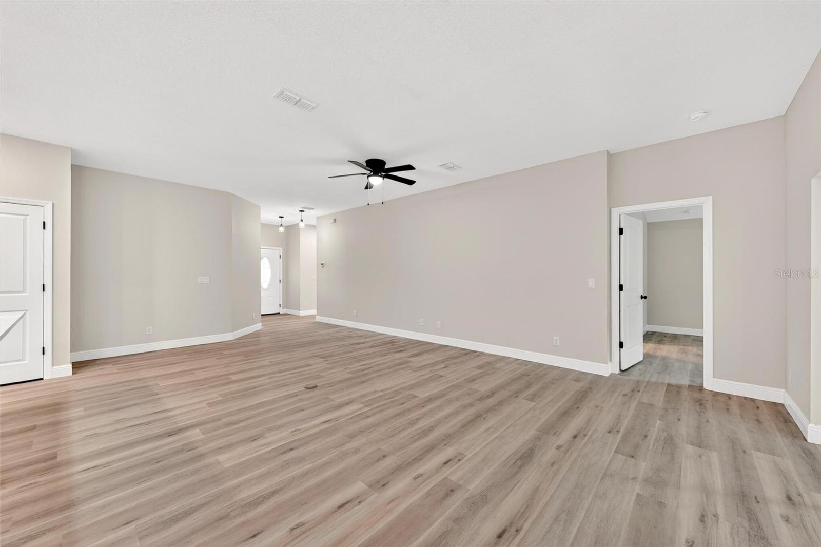 2132 Pine Meadows Golf Course Road, FL