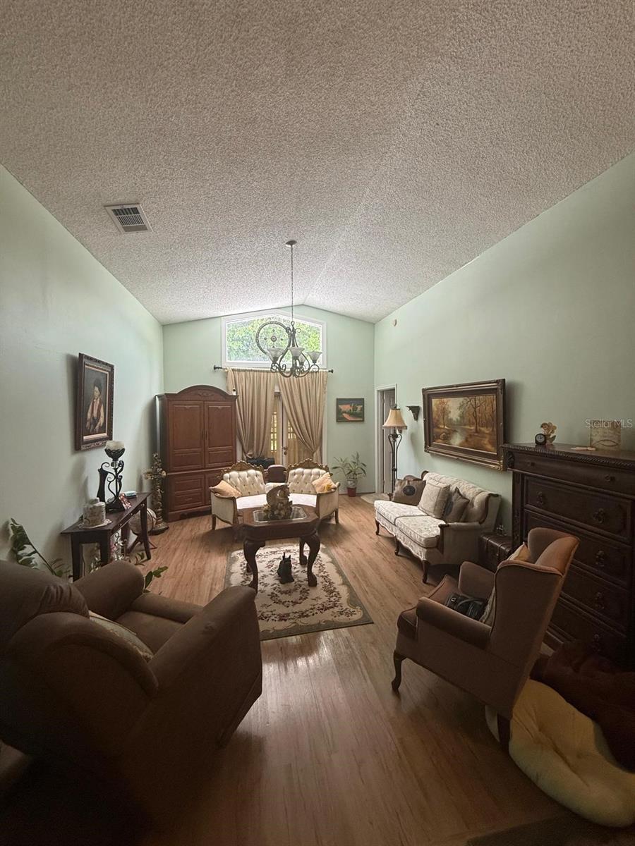 4100 Natchez Trace Drive, FL